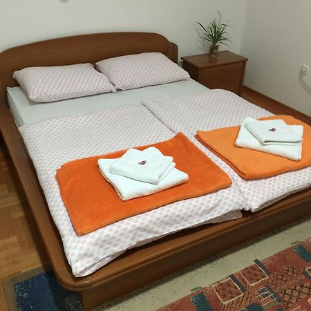 Guest House Seperic Jastrebarsko Exterior foto