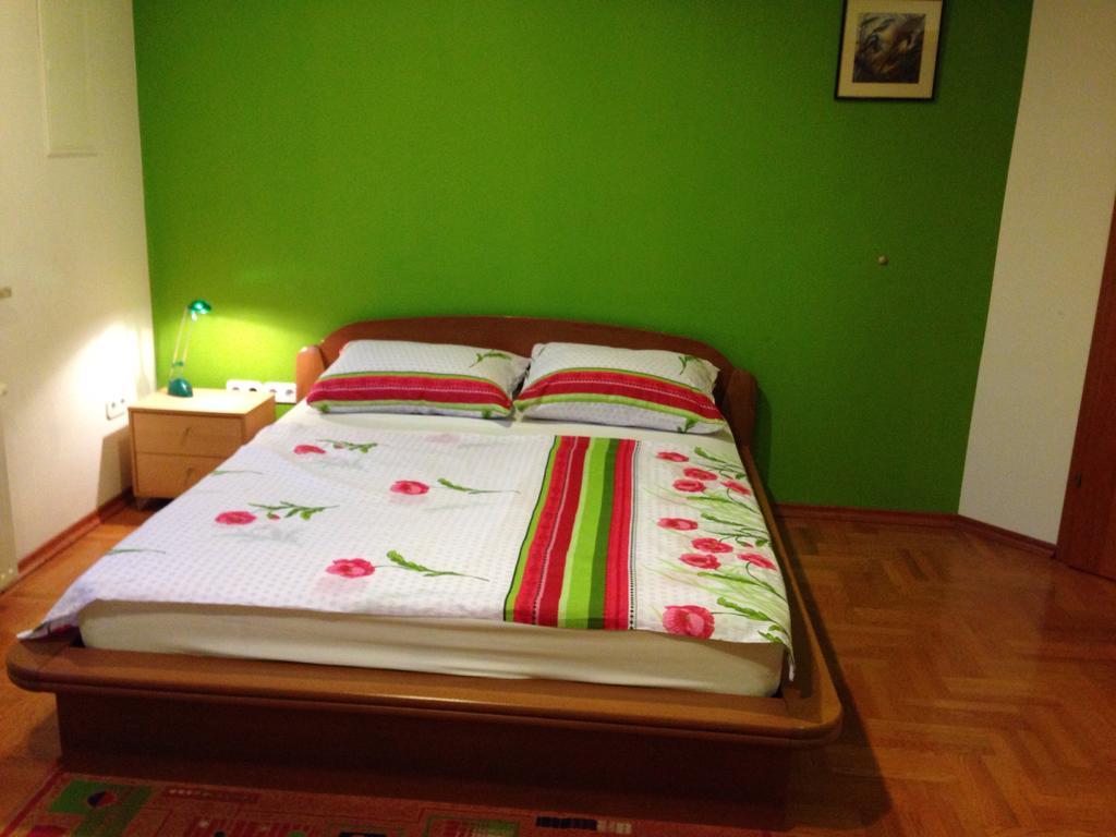 Guest House Seperic Jastrebarsko Exterior foto
