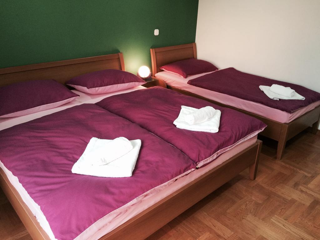 Guest House Seperic Jastrebarsko Exterior foto