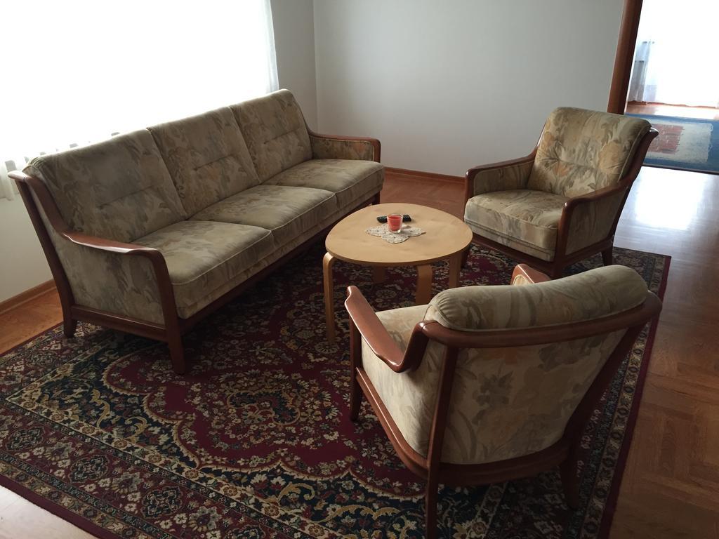 Guest House Seperic Jastrebarsko Zimmer foto